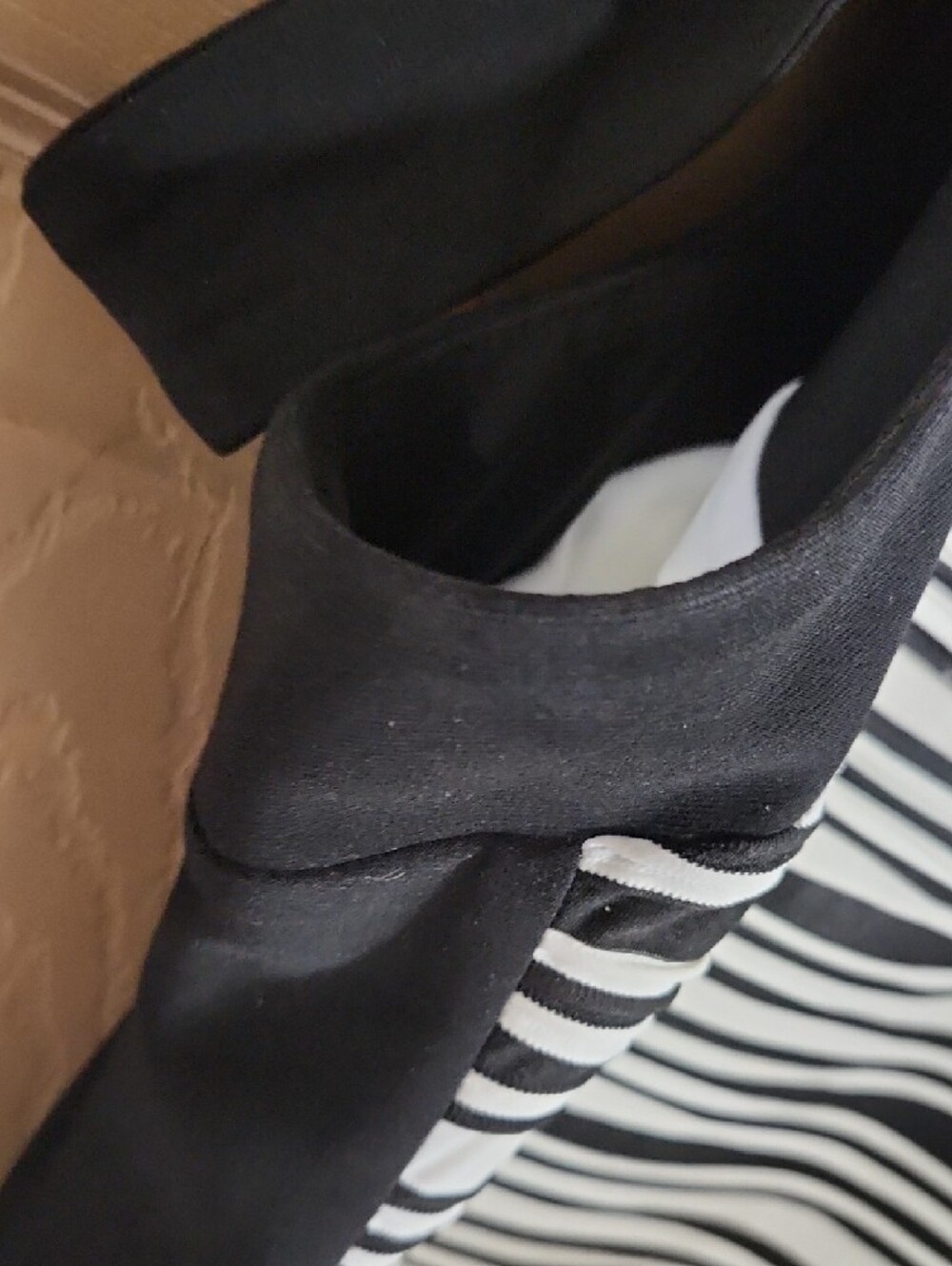 Joseph Ribkoff One-Shoulder Black & White Zebra-Stripe Sheath Dress Sz 12 - Picture 4 of 14